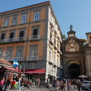 Piazza Dante 22 Appartement