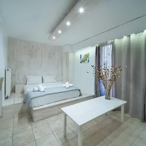 Center By Cretan Appartement Iraklion